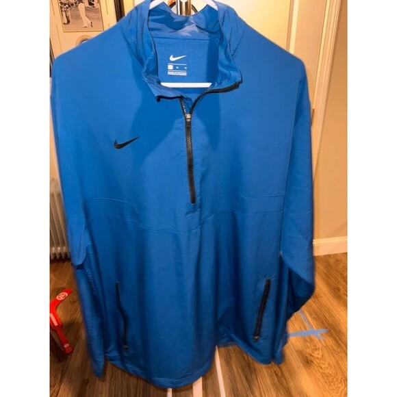Nike Other - Nike windbreaker